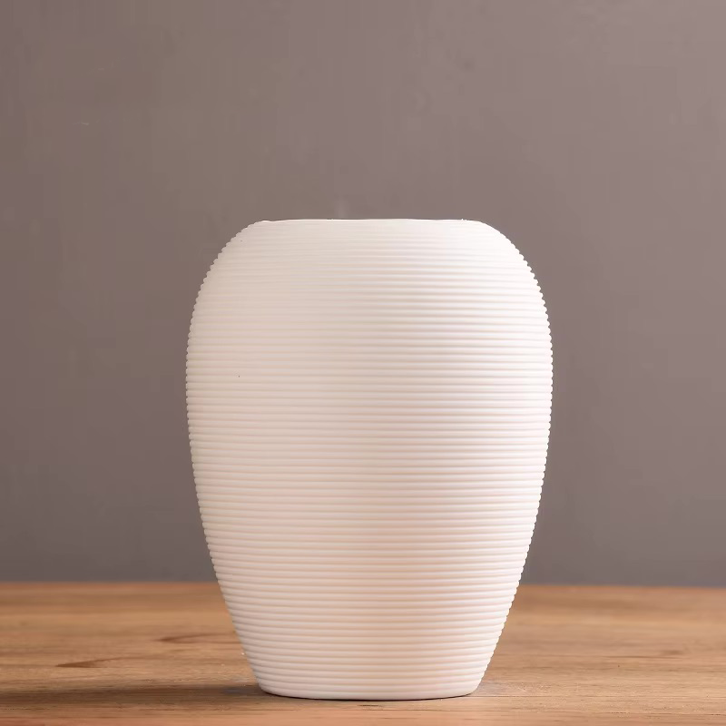Omni Ritual | Ceramic Vase Medio